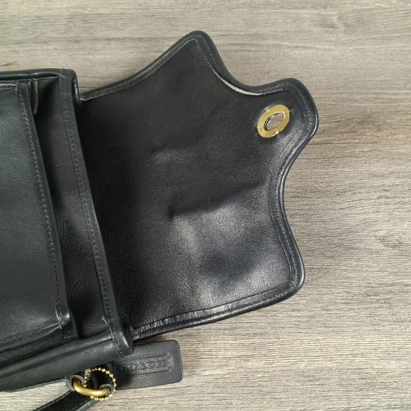 Coach Vintage City Bag #0393-325 - Picture 9 of 10